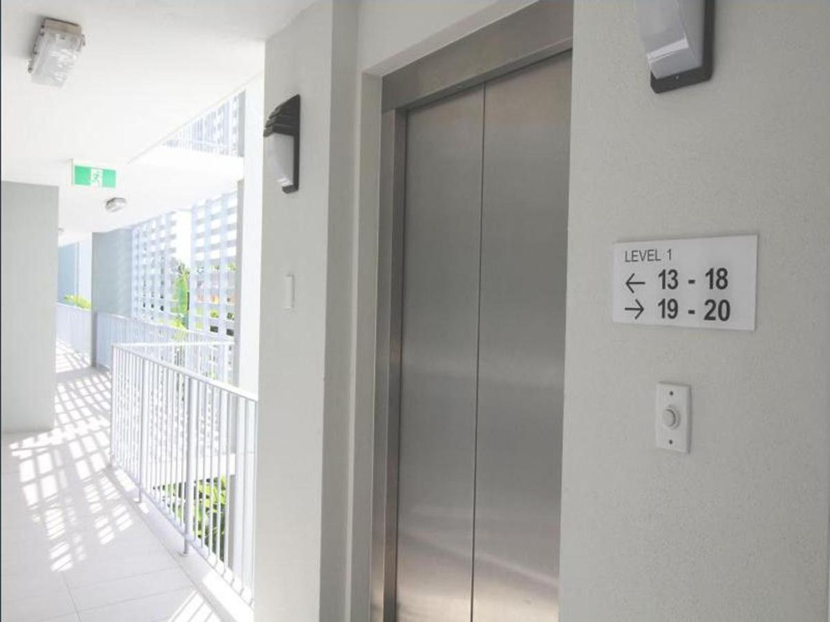 Keith'S Sister, 1 Of The 4 Most Popular Units On Bribie Bongaree Exterior foto