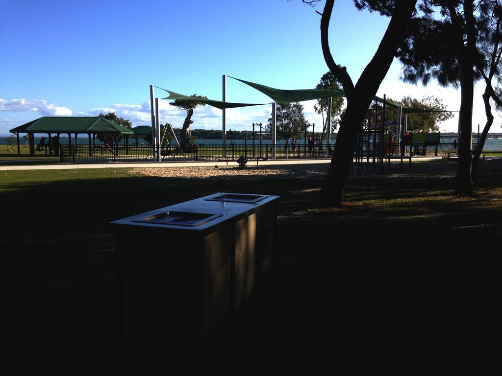Keith'S Sister, 1 Of The 4 Most Popular Units On Bribie Bongaree Exterior foto